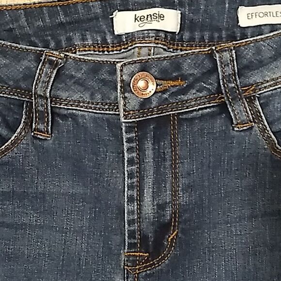 Kensie Skinny Effortless Ankle MI Rise Jeans. - Picture 2 of 10